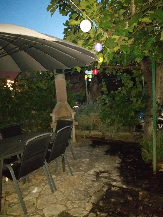 Apartman Zvoncica Vrsi Exterior photo