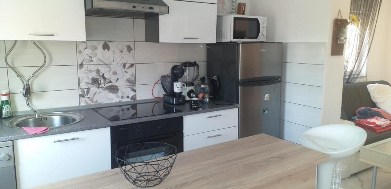Apartman Zvoncica Vrsi Exterior photo